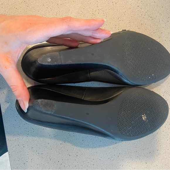 Tory Burch Jolie Wedges Size 9 - Picture 7 of 8